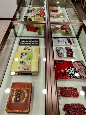 喬家柵上海醬鴨、龍華古寺羅漢餅&hellip;今年春節(jié),這款&ldquo;最上海&rdquo;禮盒值得期待