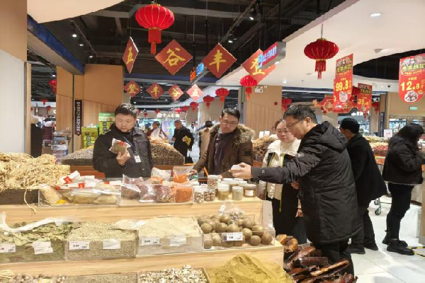 嘉禾縣市場監督管理局開展節前計量專項檢查，護航預包裝與散裝食品市場公平